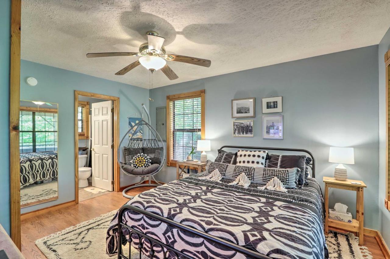 Bumblebee Cottage Murphy Retreat With Hot Tub Salem Exterior foto